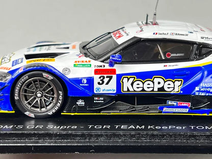 1:43 SPARK SGT031 Toyota KeePer TOM'S GR Supra TGR GT500 Super GT 2022 Sacha Fenestraz Rio Miyata #37