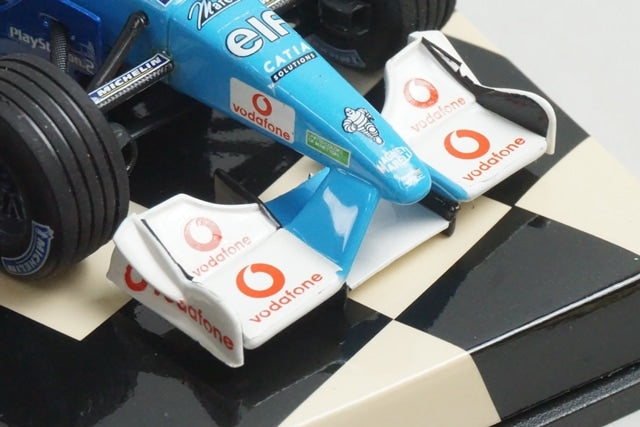 1:43 MINICHAMPS 400010008 Benetton Renault Sport B201 #8 J.Button model car