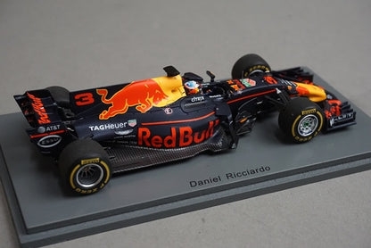 1:43 SPARK S5036 Red Bull Racing TAG Heuer RB13 Spanish GP 3rd 2017 #3 D. Ricciardo model car