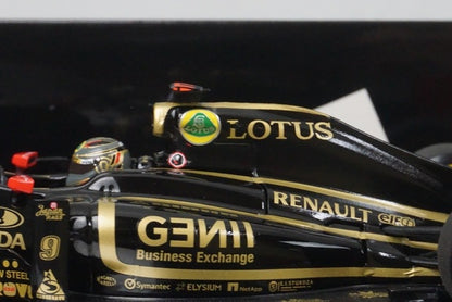 1:43 MINICHAMPS 410110009 Lotus Renault GP R31 2011 #9 N. Heidfeld