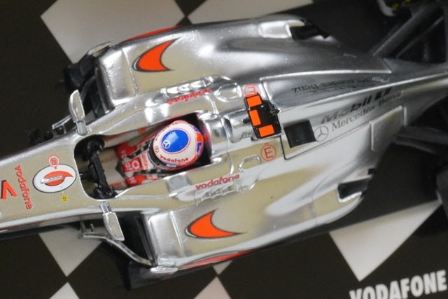 1:43 MINICHAMPS 530124303 McLaren Mercedes MP4-27 2012 #3 model car