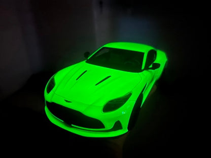 8250628YG XiaoGuang MODEL 1:18 Aston Martin DB12 White Glow in the Dark with Replacement Wheels