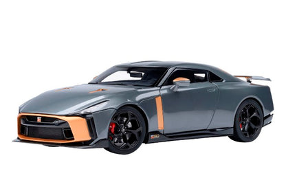 77510 AUTOart 1:18 Nissan GT-R50 by ITALDESIGN Gray Gold model car