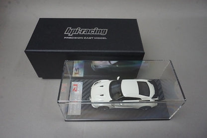 1:43 HPI 8438 Nissan GT-R (R35) SpecV Brilliant White Pearl