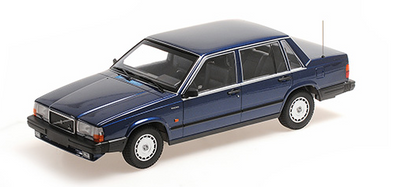 [ Back-order ] MINICHAMPS 155171701 1:18 Volvo 740 GL 1986 Dark Blue Metallic model car