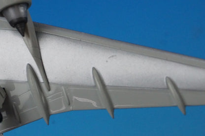 1:400 B777-200 Continental Airlines Millennium Paint N77014 55438 Dragon