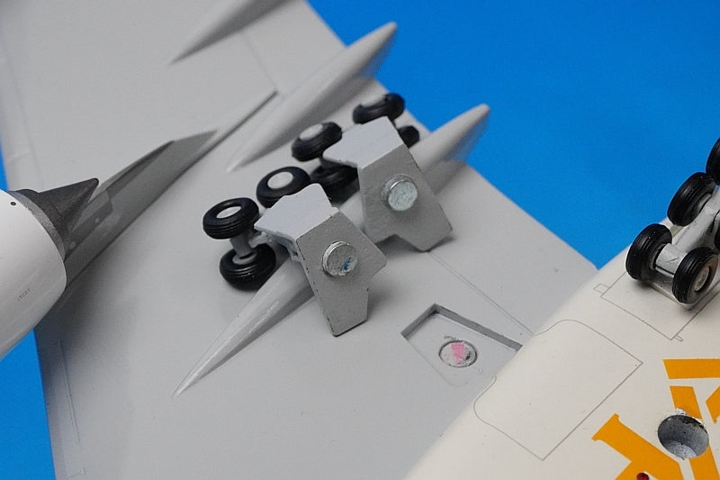 1:200 A380-800 Etihad Year of Zayed 2018 A6-APH XX2034 JC Wings airplane model