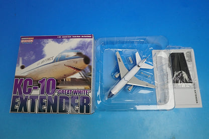 1:400 KC-10 Extender Great White Shark Mouth Paint #30077 55473 Dragon airplane model