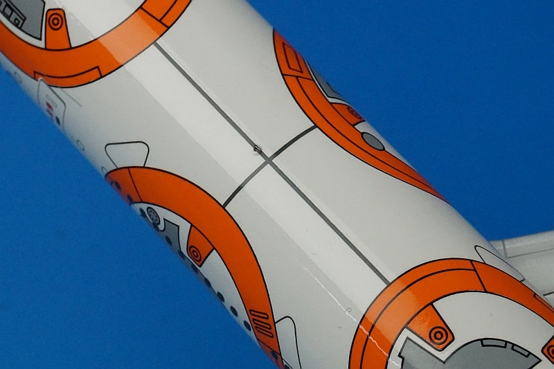 1:200 B777-300 ANA STAR WARS BB-8 JA789A EW277W007 JC Wings airplane model