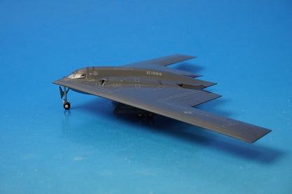 1:200 B-2A U.S. Air Force 509th Bomb Wing 13th Bomb Squadron Spirit of New York 556019 Herpa airplane model