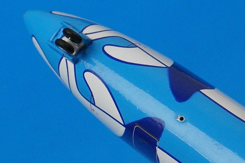 1:200 B737-400 ANK Island Dolphin JA391K *Outer box missing 20012 Phoenix airplane model