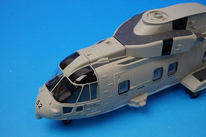 1:72 MCH-101 Merlin JMSDF 111th Air Wing Iwakuni Air Base #8652 KBW72103 International Trade