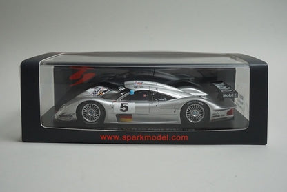 1:43 SPARK S0995 Mercedes CLR Le Mans 24H 1999 #5 Silver model car