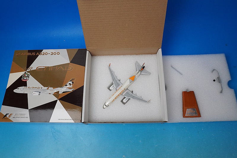 1:200 A320-200 Etihad A6-EJA XX2647 JC Wings airplane model