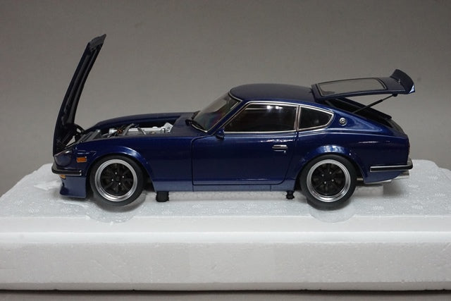 1:18 AUTOart 77451 Nissan Fairlady Z (S30) "Wangan Midnight" Devil's Z