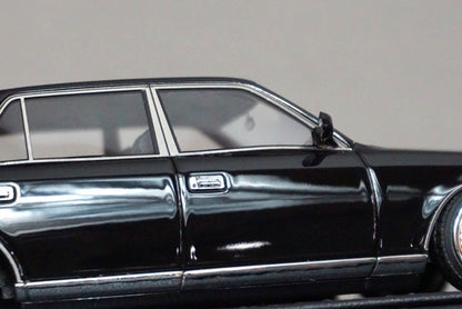 1:43 ignition model IG0695 Toyota Century GZG50 Black