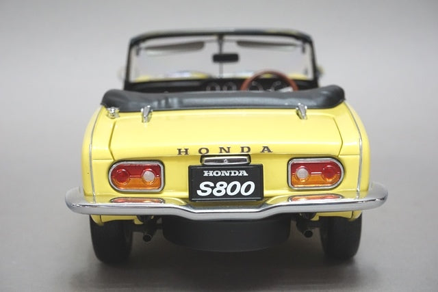 1:18 AUTOart 73277 Honda S800 Yellow