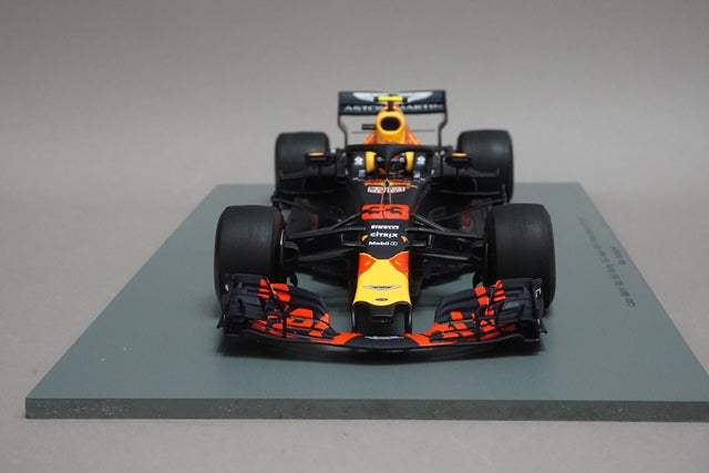 1:18 SPARK 18S354 Aston Martin Red Bull RB14 TAG Heuer F1 Mexican GP 2018 Winner M.Verstappen #33