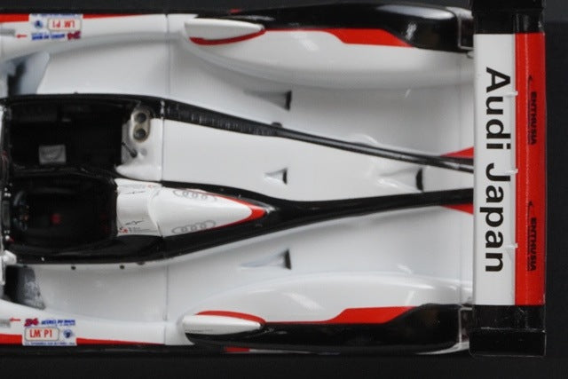 1:43 MINICHAMPS 400041305 Audi R8 24H LM 2004 #5 model car