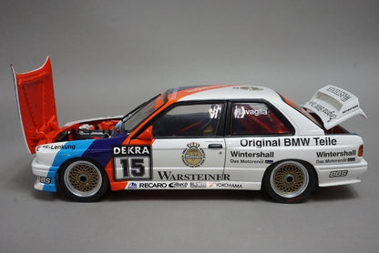 1:18 MINICHAMPS 183892095 BMW M3 Roberto Lavaglia DTM Champion 1989 #15