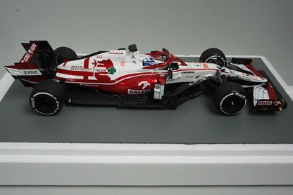 1:18 SPARK 18S607 Alfa Romeo Racing ORLEN C41 Abu Dhabi GP 2021 #7 model car