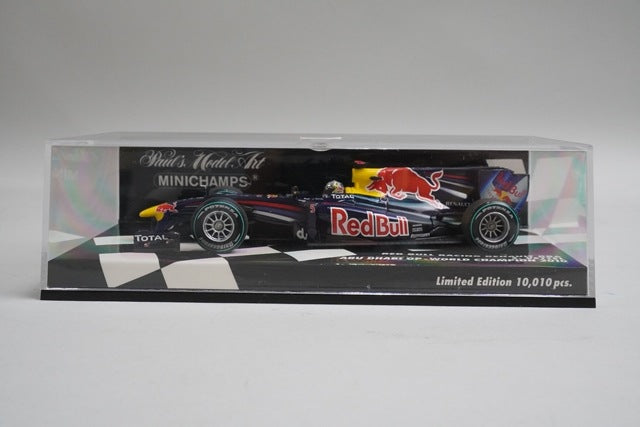 1:43 MINICHAMPS 410100105 Red Bull Racing Renault RB6 Abu Dhabi GP World Champion 2010 #5 Sebastian Vettel model car