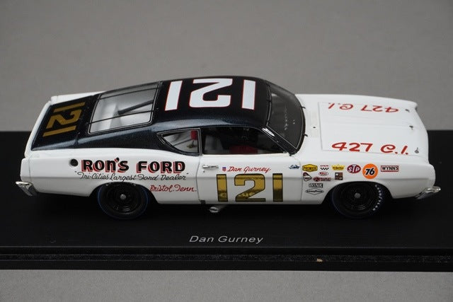 1:43 SPARK S3594 Ford Torino Riverside Winner 1968 #121