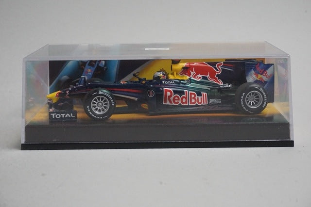1:43 MINICHAMPS 403100275 SINGHA Red Bull Racing Show Car 2010 #5 S.Vettel model car