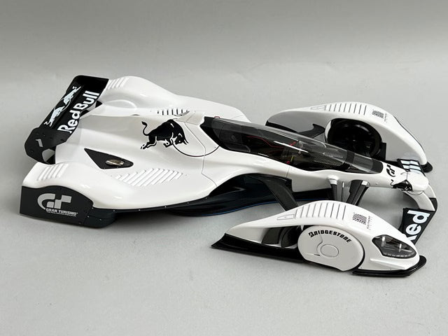 1:18 AUTOart 18105 Red Bull X2010 White model car