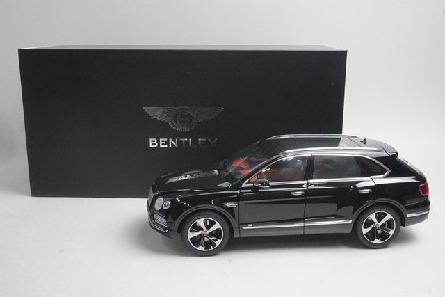 KS08376E KYOSHO 1:18 08921NX Bentley Bentayga Onyx