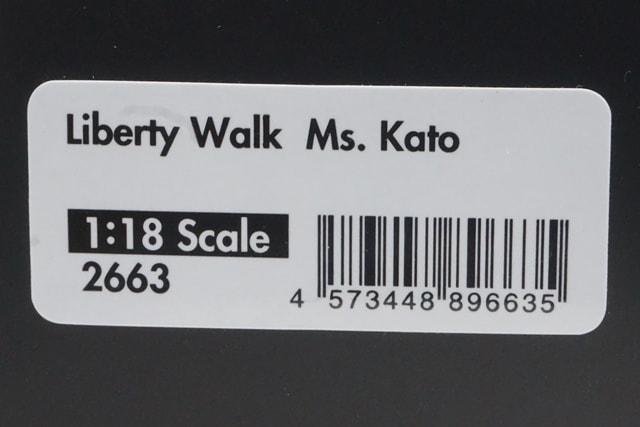 1:18 ignition model IG2358 LB-Silhouette WORKS GT Nissan 35GT-RR White Ms.Chisaki Kato