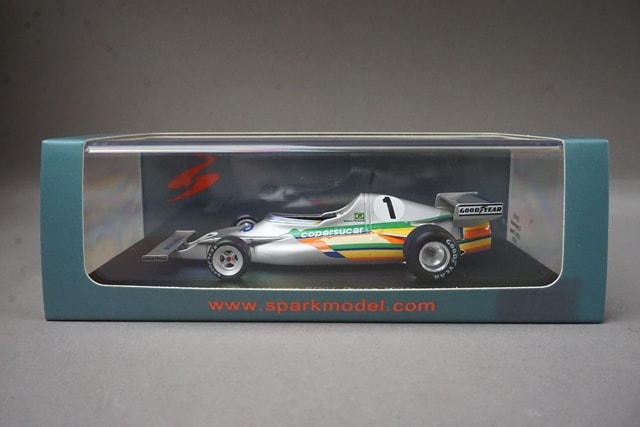 1:43 SPARK S3933 Copascar FD01 Press 1975 #1 model car