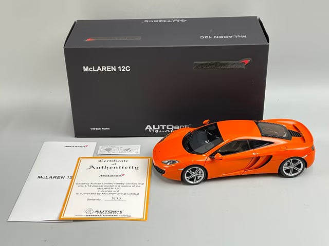 1:18 AUTOart 76006 McLaren 12C Orange