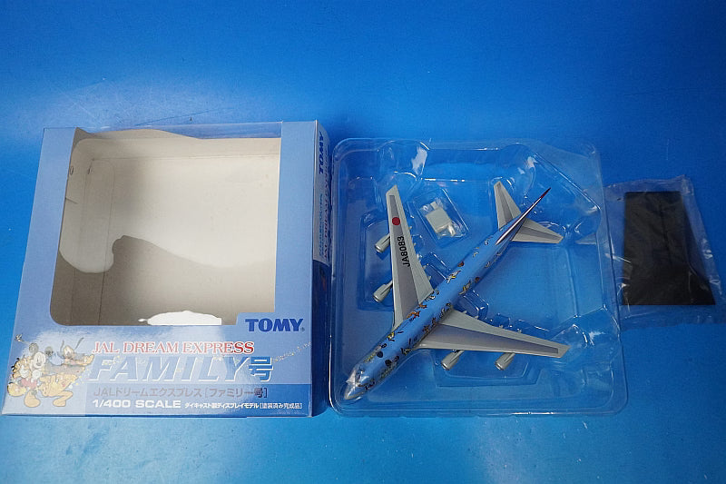1:400 B747-400D JAL Dream Express Family JA8083 TMH-47516-4000 TOMY airplane model
