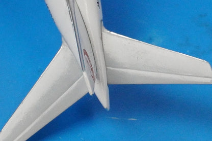 1:500 B777-300 JAL STAR JETS Regulus JA8941 StarJets airplane model