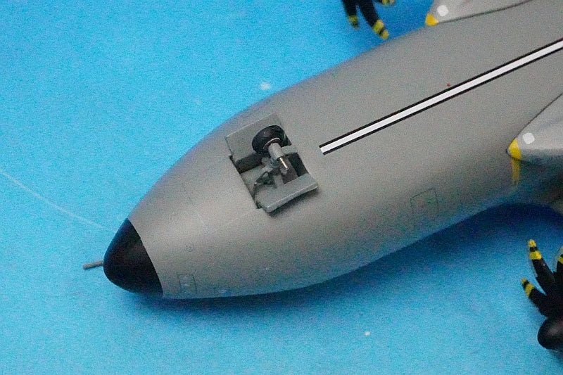 1:200 A400M Atlas Test Aircraft "Grizzly 4" (EC-404) 556736 Herpa airplane model