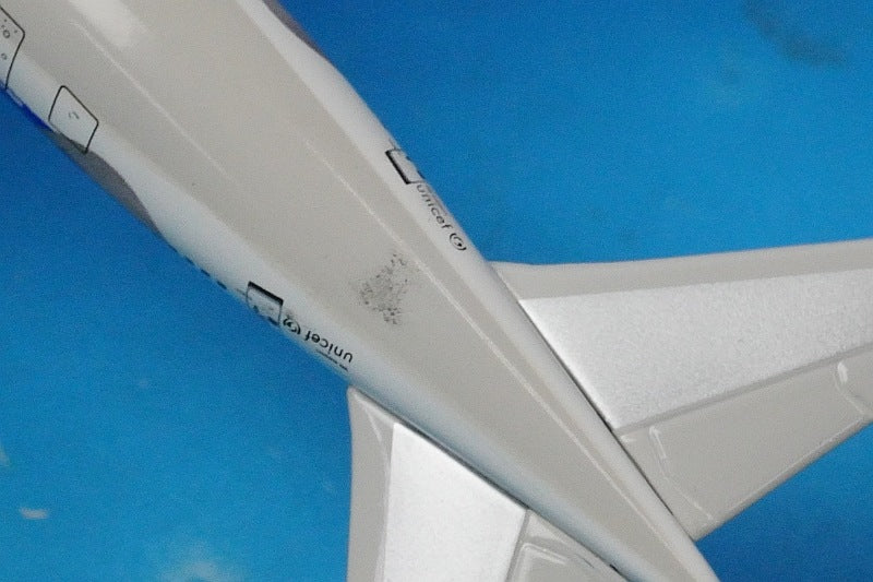 1:400 B747-400 JAL Go Japan National Football Team JA8908 Dragon airplane model