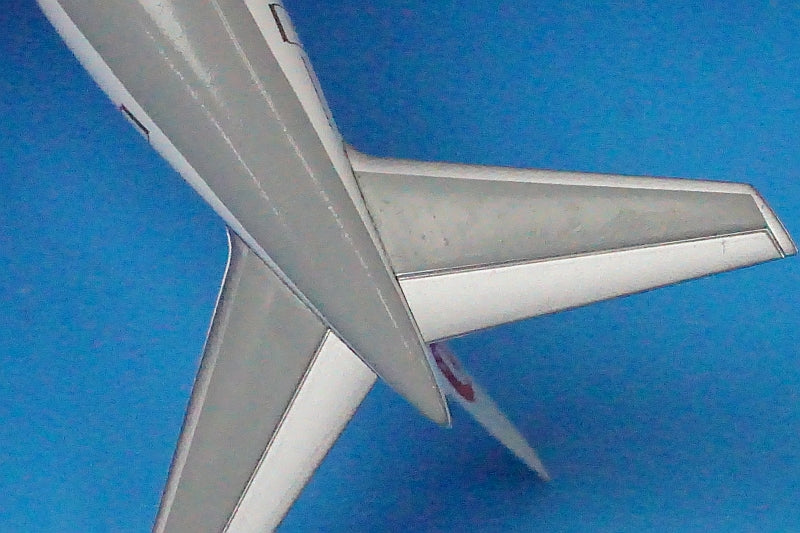 1:400 B777-200 JAL Japan Airlines STAR JET VEGA JA8982 560115 Herpa