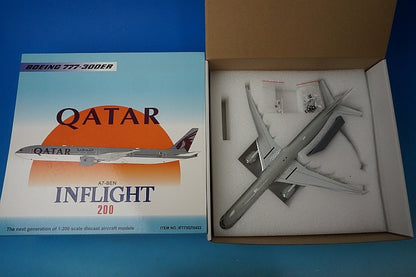 1:200 B777-300ER Qatar A7-BEN IF773QT0422 InFlight airplane model