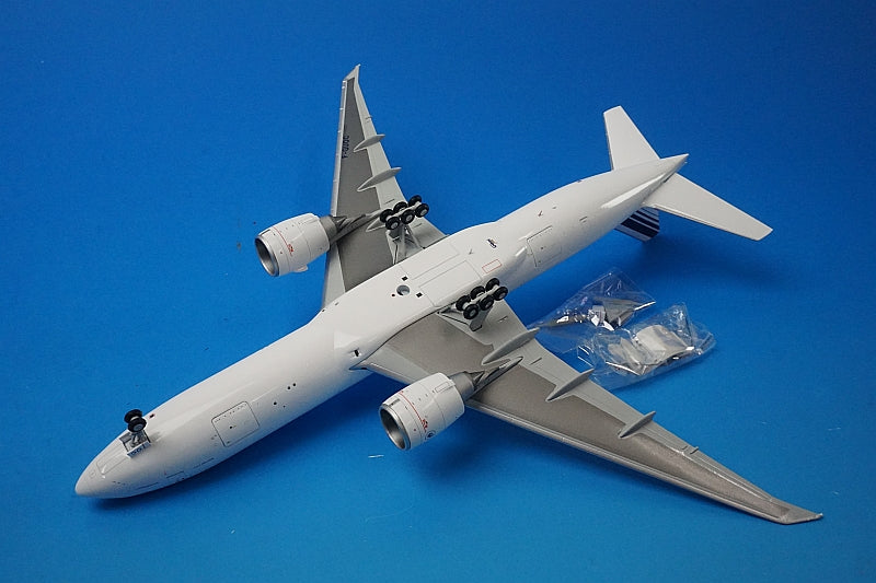 1:200 B777LRF Air France F-GUOC open/close selection type F-GUOC G2AFR956 Gemini airplane model