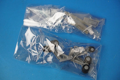 1:200 A310-300 Singapore 9V-STE EW2313002 JC Wings airplane model