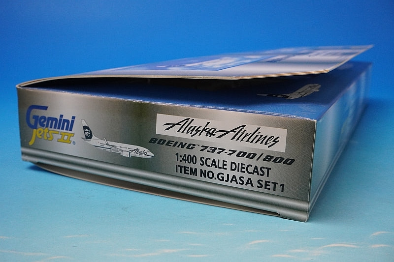 1:400 B737-700 Alaska N619AS B737-800 N546AS 2 piece set GJASASET1 Gemini airplane model