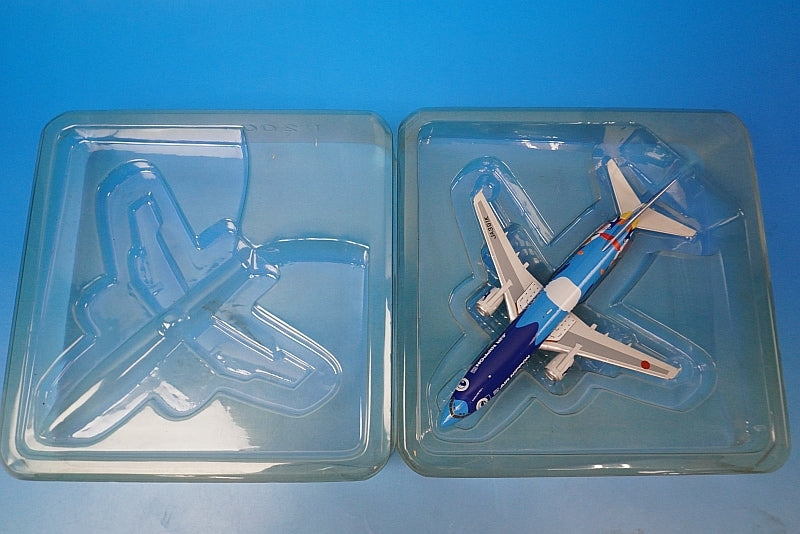 1:200 B737-400 ANK Island Dolphin JA391K *Outer box missing 20012 Phoenix airplane model