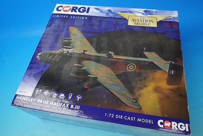 1:72 Handley Page Halifax B.III Royal Air Force Lv937/MH-E EXPENSIVE BABE AA37209 Corgi