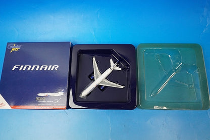 1:400 MD-11 Finnair Santa Claus OH-LGC GJFIN622 Gemini airplane model