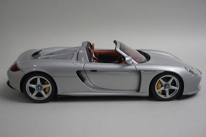 1:18 AUTOart 78041 Porsche Carrera GT Silver model car