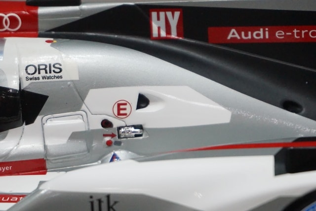 1:18 SPARK 18LM14 Audi R18 e-tron quattro LM 2014 #2