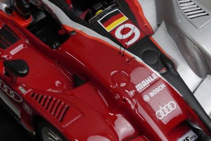 1:43 SPARK 43LM10 Audi R15 Plus TDI Sport North American Le Mans 2010 #9 model car