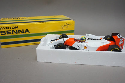 1:18 MINICHAMPS 540931808 McLaren Ford MP4-8 1993 #8 A.Senna