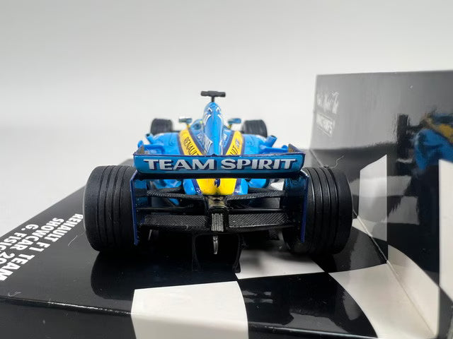 1:43 MINICHAMPS 400050076 Renault F1 Team Show Car 2005 G. Fisichella #6